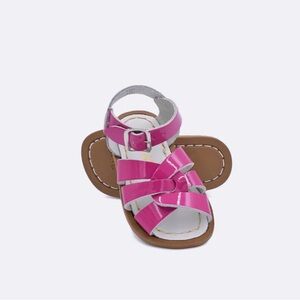 Salt Water Sandals Shiny Fuchsia Original - Toddler Size 5